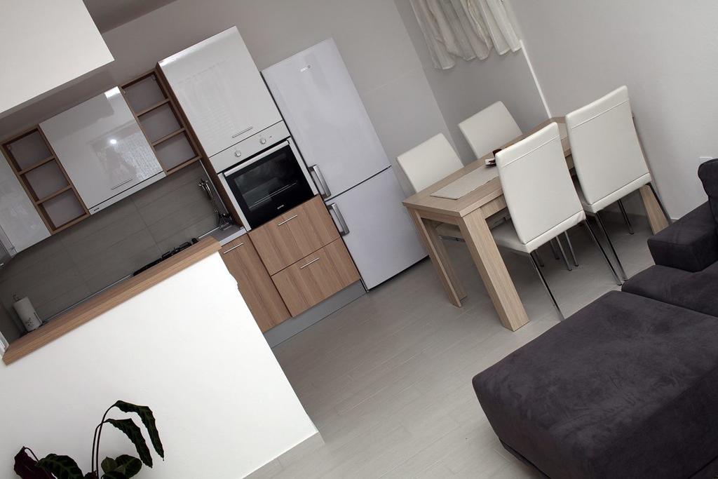 Apartman Mare Maslenica Extérieur photo